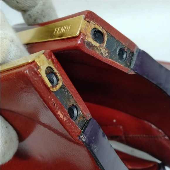 Gorgeous Authentic Fendi leather reddish brown wedge booties gold stripe - Picture 14 of 16